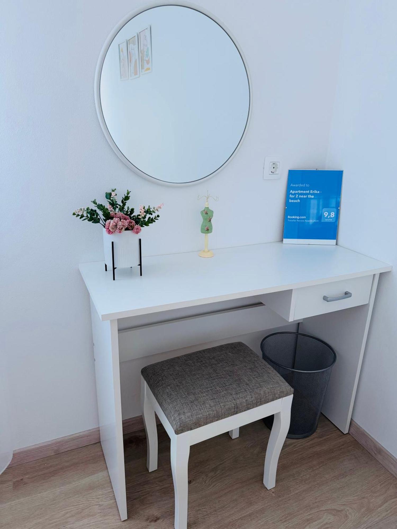 Apartment Erika - For 2 Near The Beach Pula Ngoại thất bức ảnh